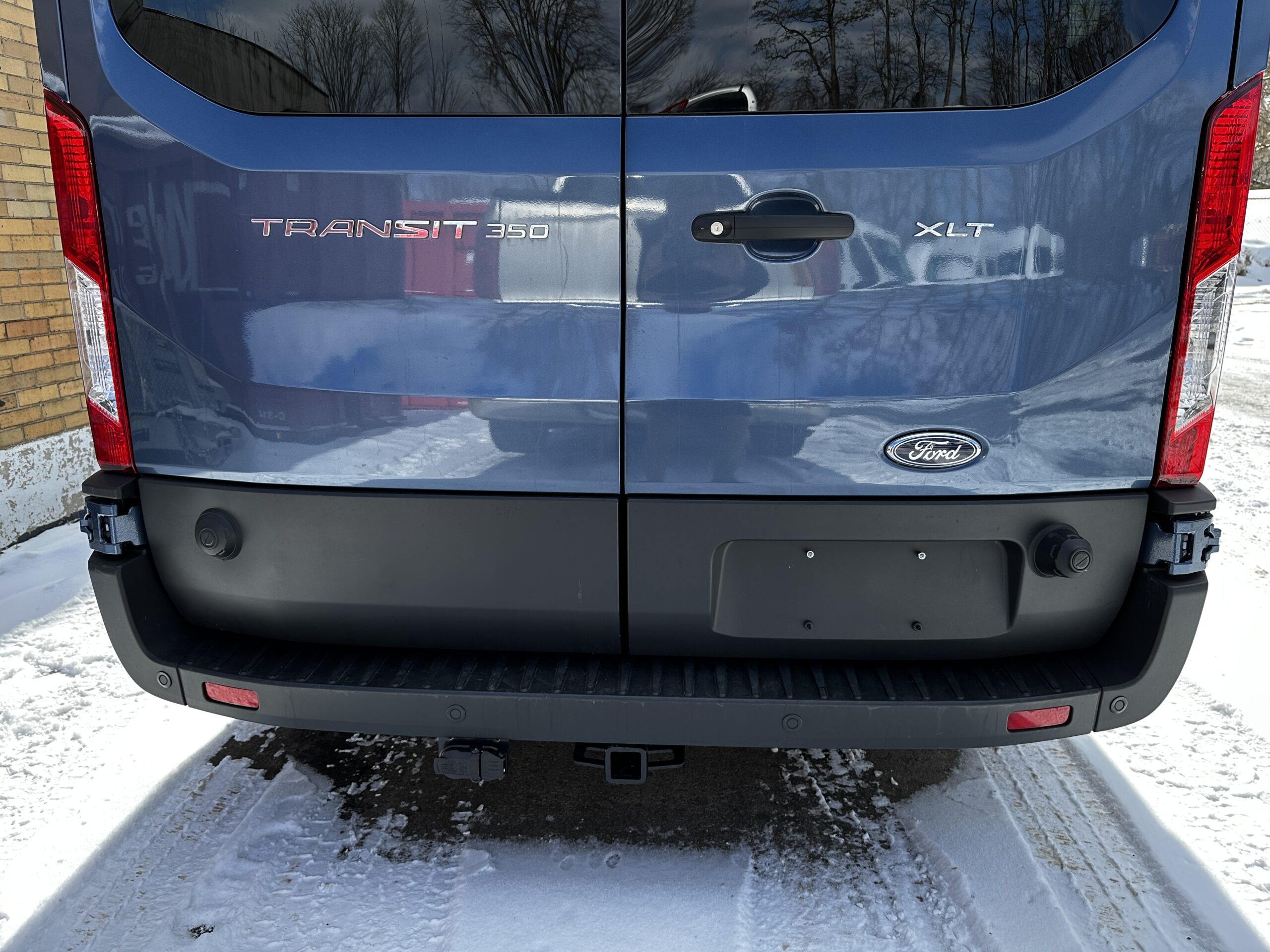 Transit 350 blue consumer 6