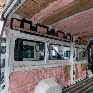 ProMaster 2500 Shoulder Bracket with Q-Straint Track - Driver Side (Compatible with 159" Wheelbase - Standard Body)